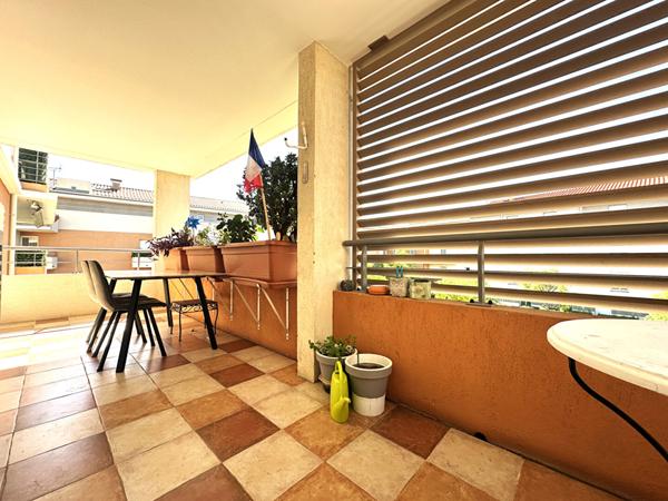 À vendre : Appartement lumineux avec Aperçue mer à Saint-Raphaël !