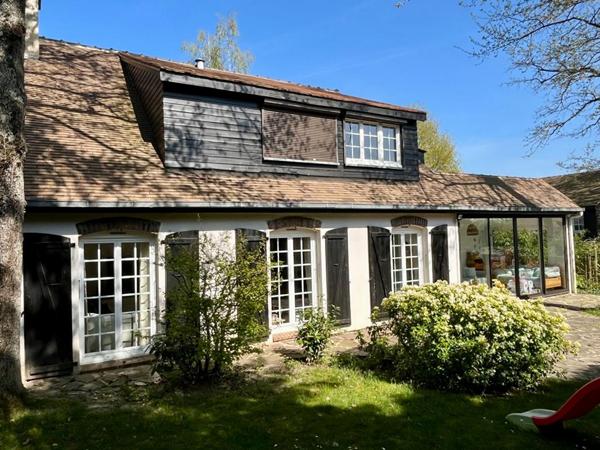 Maison Orgeval 6 pièce(s) 168 m2