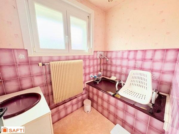 Beuvrages – Maison semi individuelle avec garage et jardin