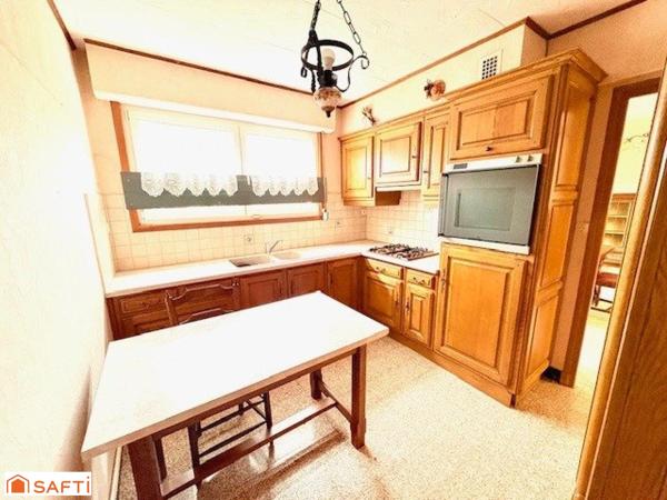 Beuvrages – Maison semi individuelle avec garage et jardin