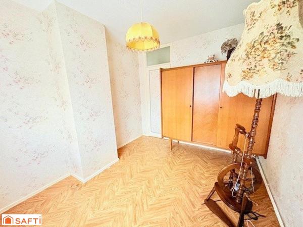 Beuvrages – Maison semi individuelle avec garage et jardin