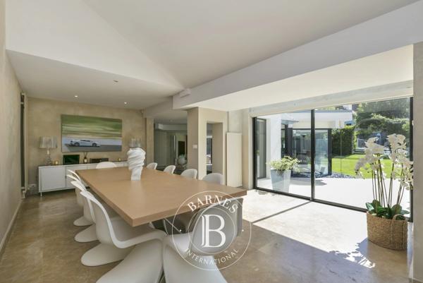 La Celle-Saint-Cloud, Maison 5 Chambres -  331 m² à vendre