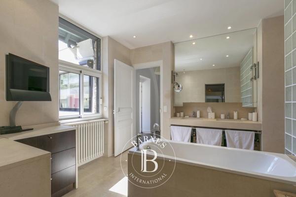 La Celle-Saint-Cloud, Maison 5 Chambres -  331 m² à vendre