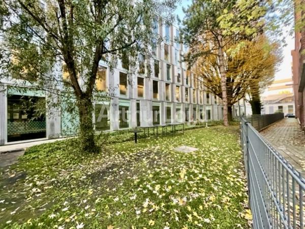 Bureaux à louer à Lille - Immeuble BBC performant et modulable - Accessibilité et confort premium