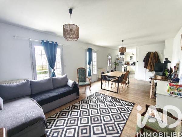 Maison à vendre 4 pièces 82 m² Laval