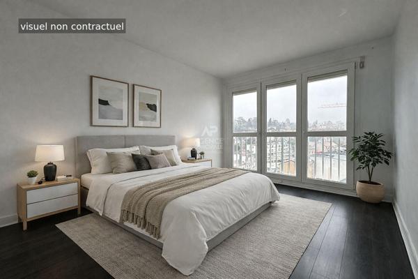 Chaville - Atrium - 4 pièces traversant avec balcon €350 000 ** - Référence 659-C