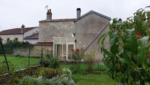 Maison Vauvillers 110 m² jardin garage