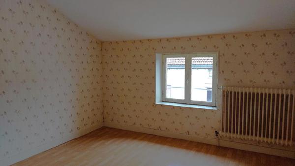 Maison Vauvillers 110 m² jardin garage