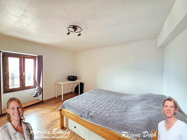 Saint-Laurent-du-Pont (38380) APPARTEMENT T4 EN DUPLEX DANS BATISSE DE CARACTERE CENTRE BOURG