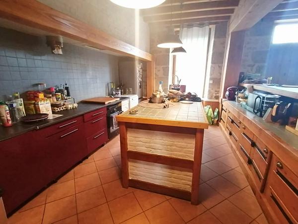 Maison spéciale investisseur à Ajain