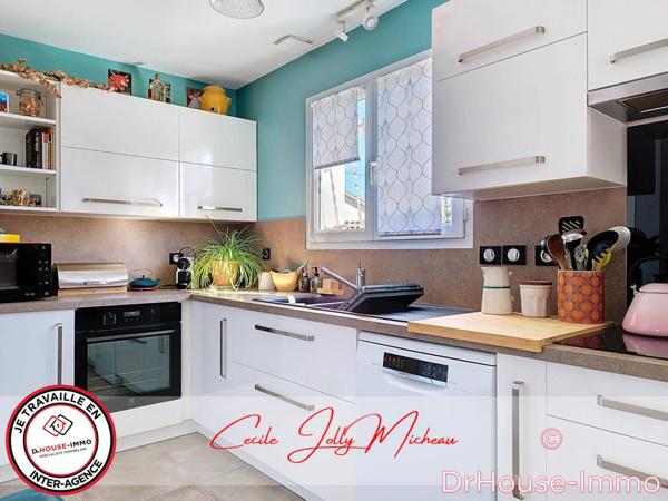 Maison à vendre 6 pièces de 146 m²