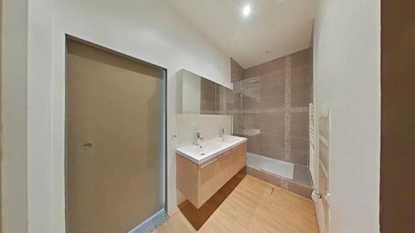 F3 proche centre ville