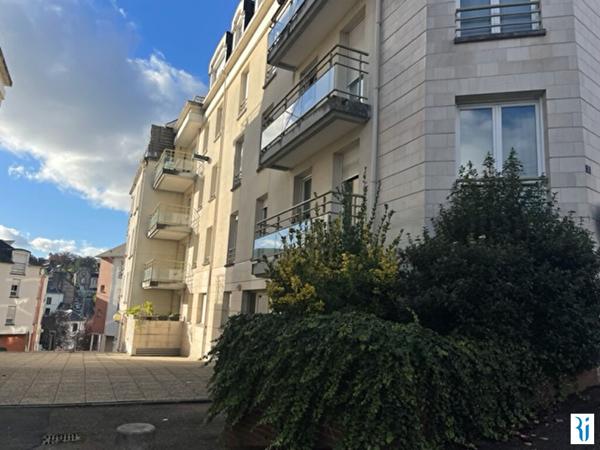 BOIS GUILLAUME // LOGEMENT CONVENTIONNE - F1 de 27,20 m² avec 1 place de parking