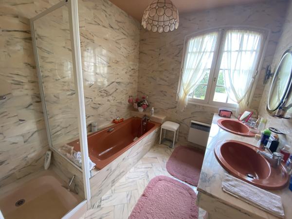 Maison 7 pièces - MIGNÉ-AUXANCES Migné-Auxances (86440)