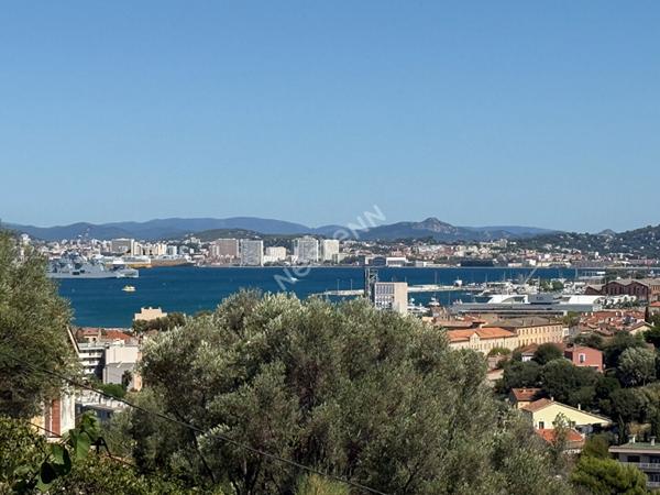 Charmant studio à Vendre à La Seyne sur Mer Quartier La Donicarde