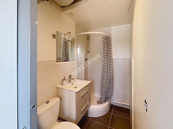 Charmant studio à Vendre à La Seyne sur Mer Quartier La Donicarde