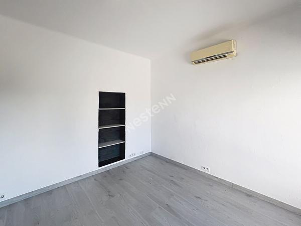 Charmant studio à Vendre à La Seyne sur Mer Quartier La Donicarde