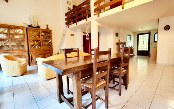 Maison à vendre    5 pièces •  La Tremblade