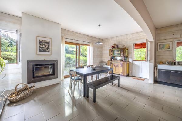 Vente Maison214 m² - 8 Pièces - ARCANGUES (64200)