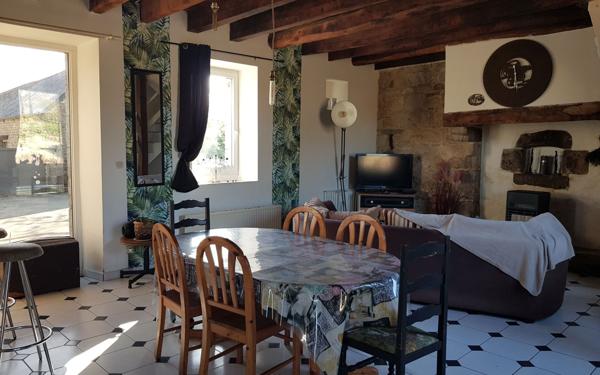 Maison à vendre    4 pièces • 950 m2 Ploumagoar