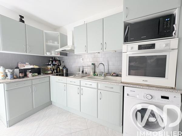 Appartement à vendre 4 pièces 85 m² Marignane