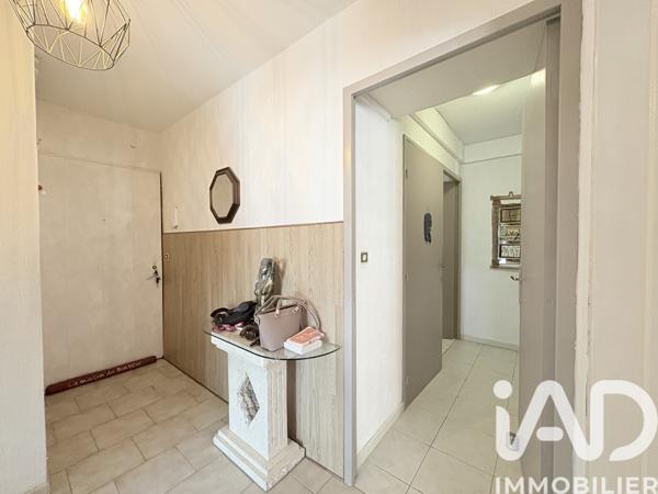 Appartement à vendre 4 pièces 85 m² Marignane
