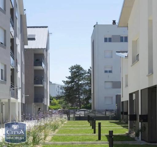 Appartement à louer 3 pièces 57.24m² Dijon (21000)