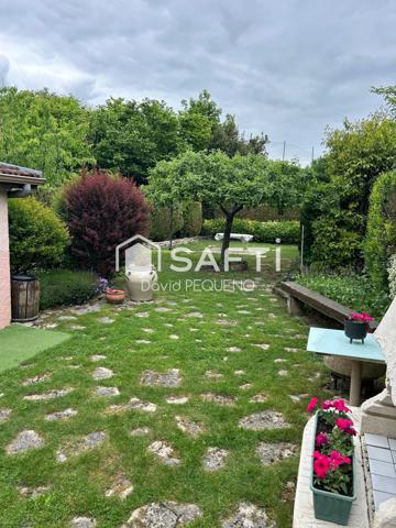 Jolie maison de ville avec jardin