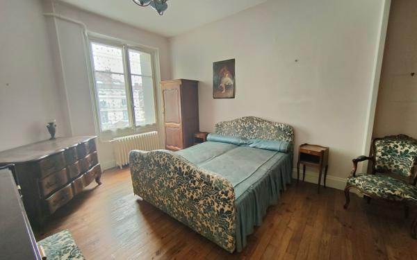 Appartement à vendre    6 pièces • 133,29 m2 Grenoble