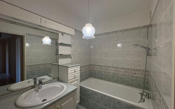 Appartement à vendre    4 pièces • 100,89 m2 Saint-Dizier