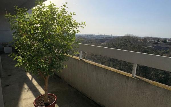 Appartement à vendre    4 pièces • 100,89 m2 Saint-Dizier