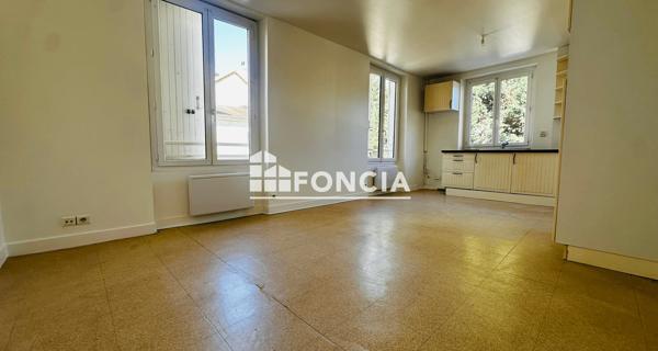 Location Appartement 2 pièces 50.21 m² - Enghien-les-bains 95880