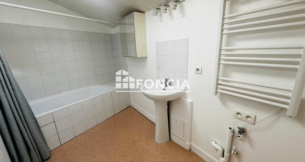 Location Appartement 2 pièces 50.21 m² - Enghien-les-bains 95880