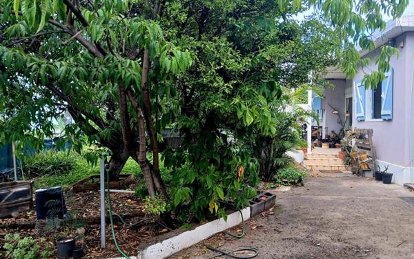 Maison à vendre    5 pièces •  Saint-Louis