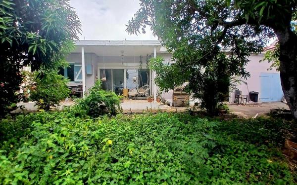 Maison à vendre    5 pièces •  Saint-Louis