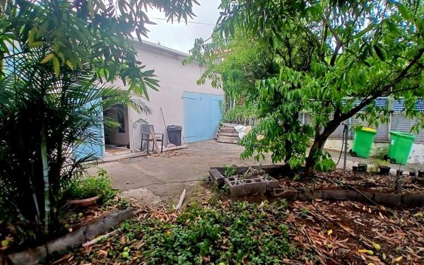 Maison à vendre    5 pièces •  Saint-Louis