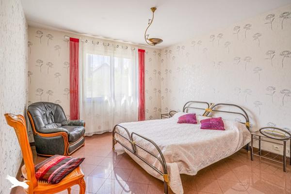 Maison à vendre |  Villenave-d'Ornon |  5 pièces | 107 m²