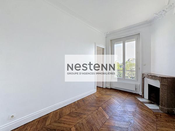 **Appartement 2 pièces de caractère / Faibles charges / Parking / Gare de Sannois **