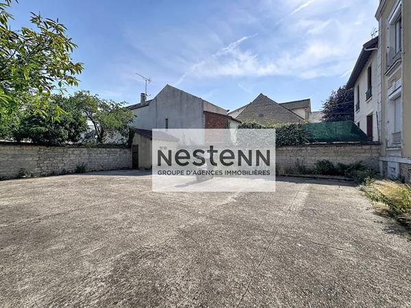 **Appartement 2 pièces de caractère / Faibles charges / Parking / Gare de Sannois **