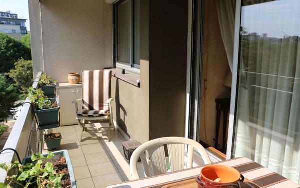 Appartement à vendre    2 pièces •  Pantin