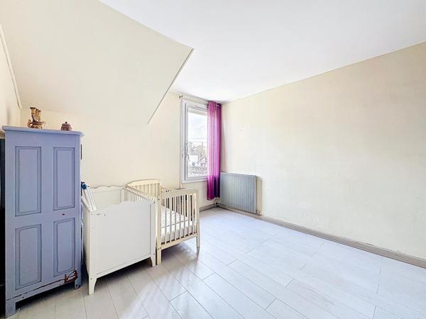 Maison lumineuse et pleine de potentiel à Bourgoin-Jallieu