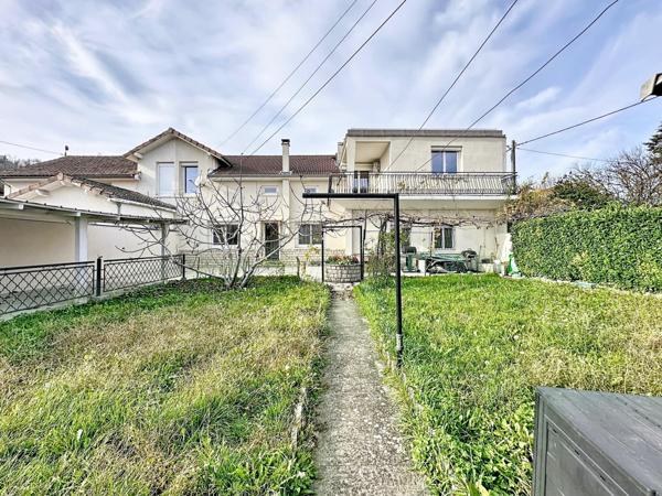 Maison lumineuse et pleine de potentiel à Bourgoin-Jallieu
