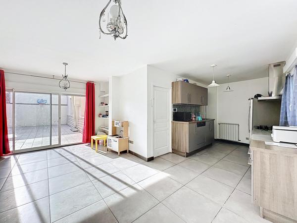 Maison lumineuse et pleine de potentiel à Bourgoin-Jallieu