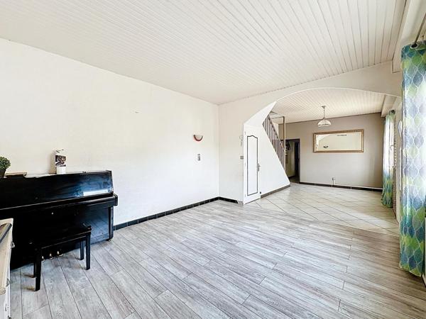 Maison lumineuse et pleine de potentiel à Bourgoin-Jallieu