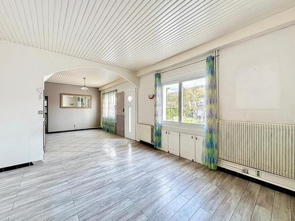 Maison lumineuse et pleine de potentiel à Bourgoin-Jallieu