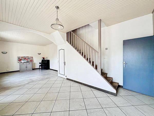 Maison lumineuse et pleine de potentiel à Bourgoin-Jallieu