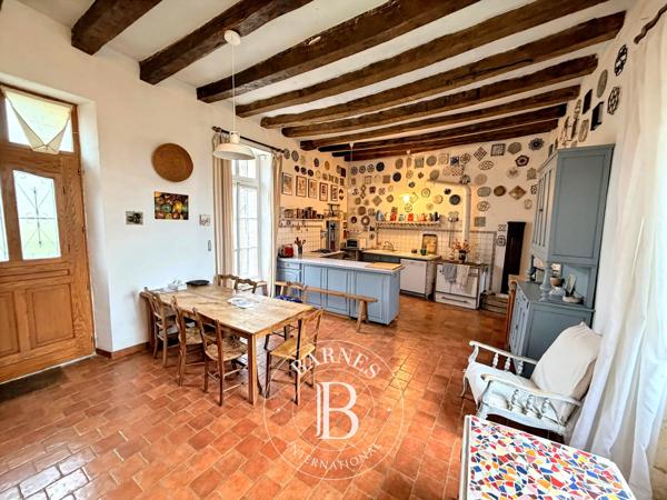 Saint-Palais, Château  300 m² à vendre