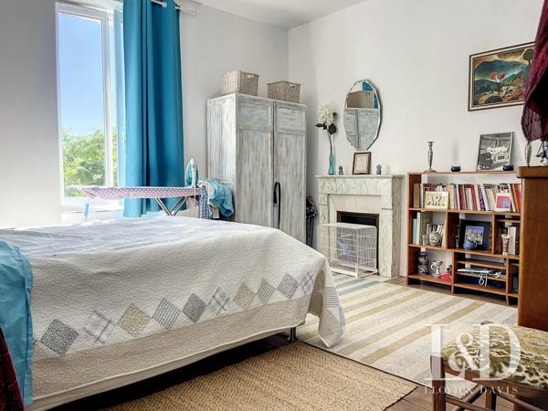 SAUJON CENTRE : maison 108 m² + dépendance, 3 chambres et jardin