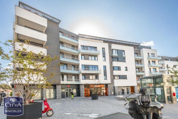 Appartement à vendre 4 pièces 91m² Boulogne-sur-Mer (62200)