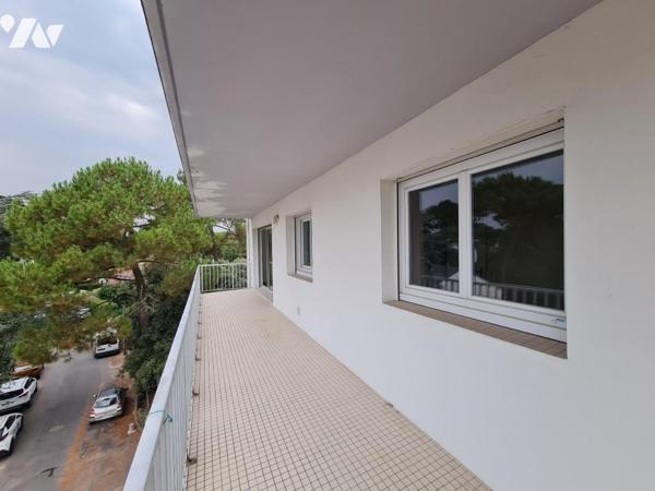 Commerces, plage et gare SNCF à pied - T3 avec terrasse et garage